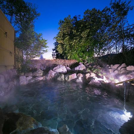 Hotel ゆけむり山荘 Jufu Exteriér fotografie