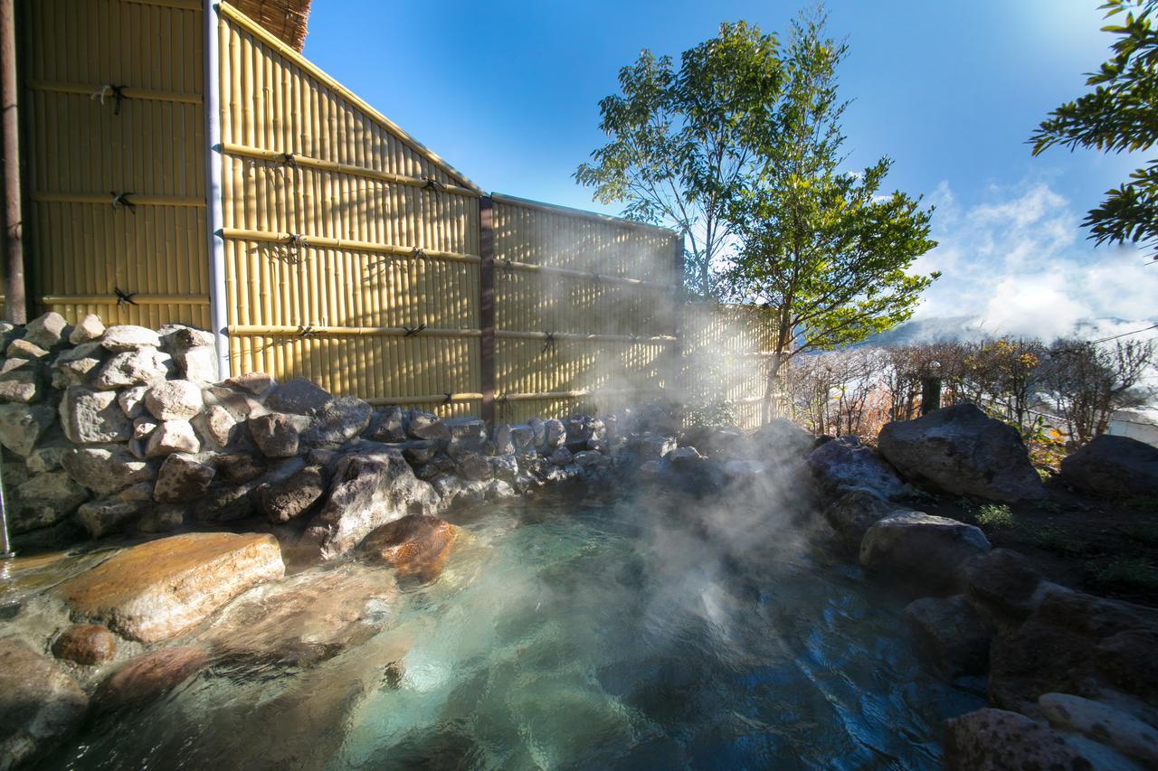 Hotel ゆけむり山荘 Jufu Exteriér fotografie